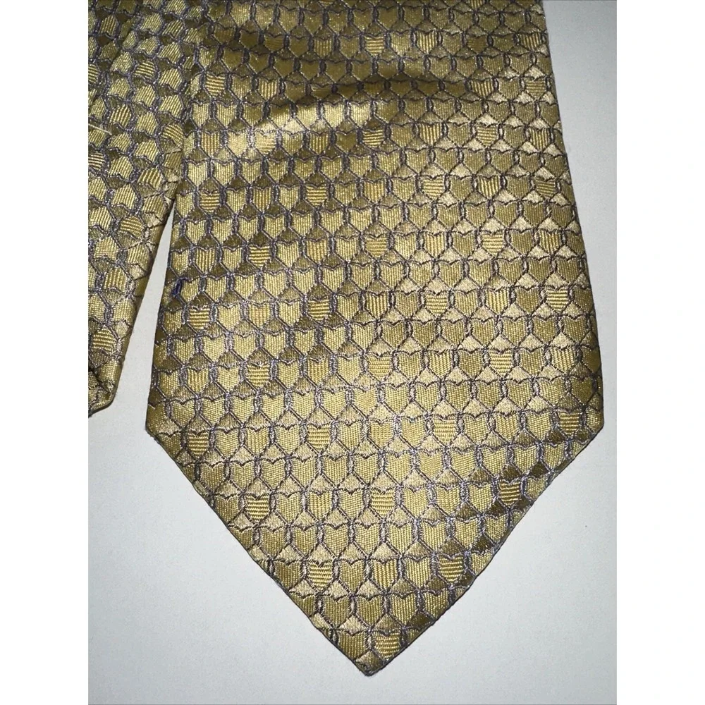 MENS CHARLES TYRWHITT TIE‎ 100% SILK GOLD BLUE HEART SHAPES-Read